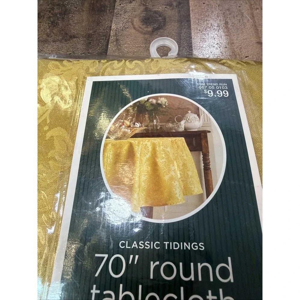 Target Gold Round Tablecloth 70